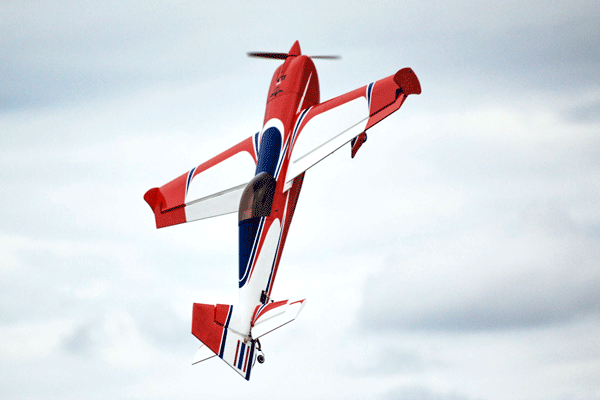 Keilsicherungsscheiben halten Flugzeuge in der Luft